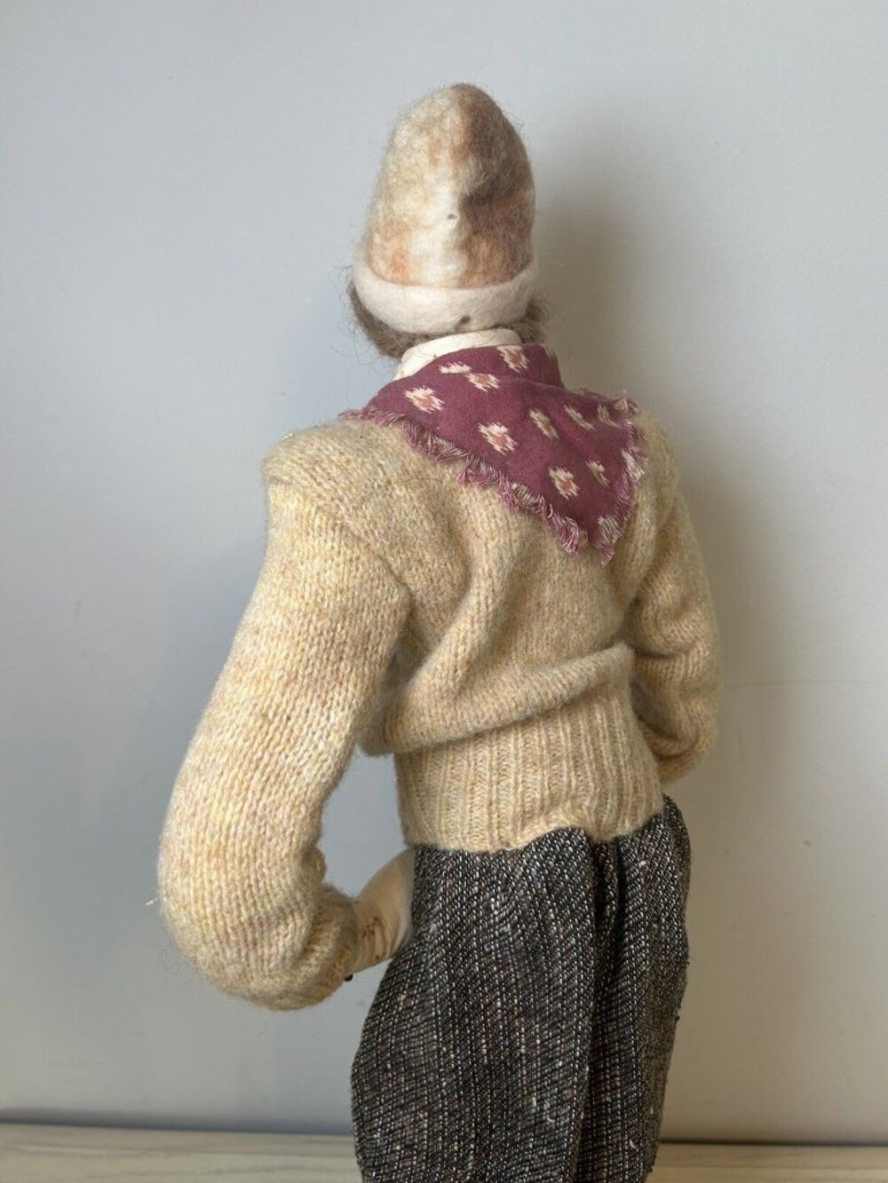 Akira Blount Doll Handmade Needle Sculpted Signed Vintage 24” With Stand - Picture 12 of 16